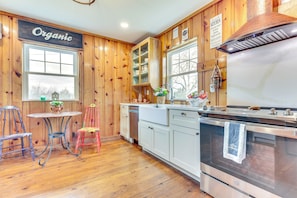 Cottage (3 Bedrooms) | Interior - Grill & Fire Pit: New Market Getaway on 3-acres! (New Market)