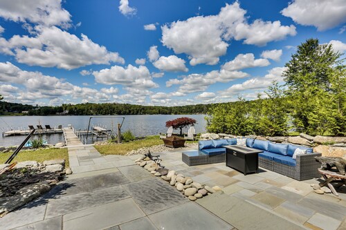 Waterfront Home on White Lake: Near Bethel Woods!