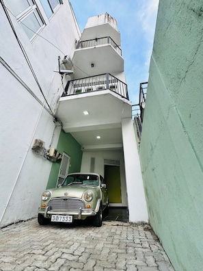 Front of property - MCS Holiday Apartments (Embuldeniya)