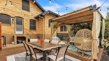 House, 3 Bedrooms | Outdoor dining