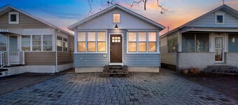 Cozy 3-br Retreat, Four Blocks To Beach & Boardwalk 3 Bedroom Home