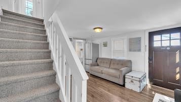 House, 2 Bedrooms | Interior