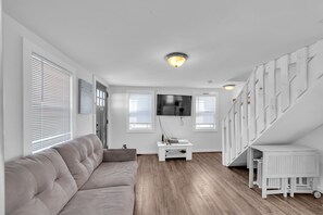 Casa, 2 camere da letto | Area soggiorno | Smart TV, servizi in streaming