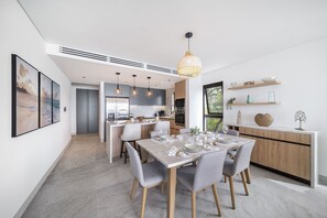 Apartamento, 3 habitaciones | Restauración
