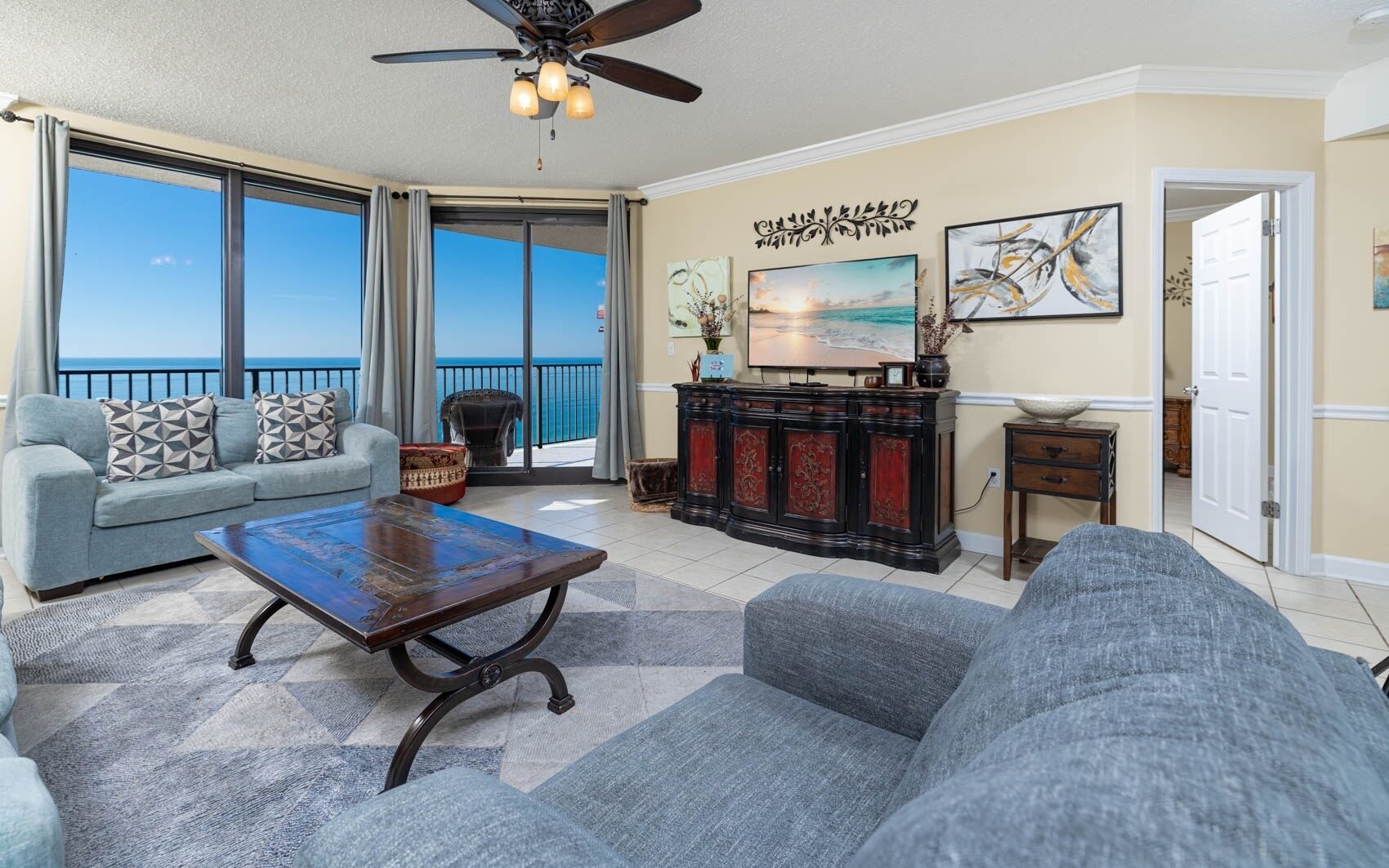 Leilighet, 3 soverom | Oppholdsområde | DVD-spiller