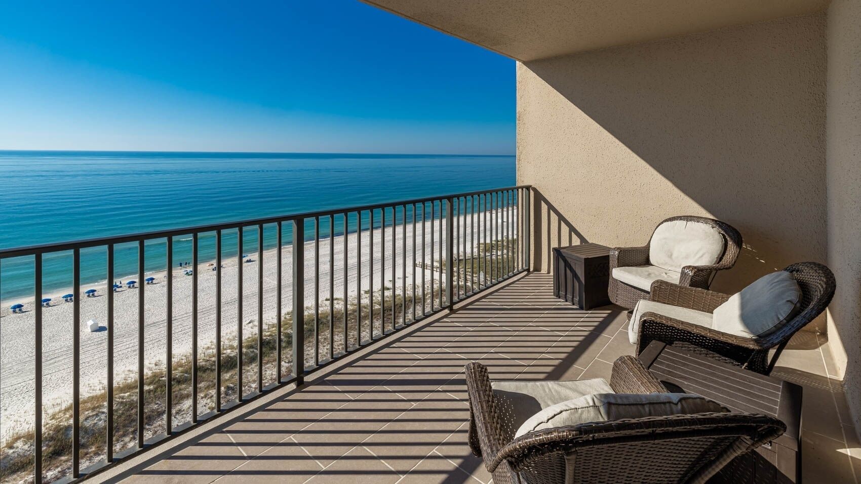 Condo, 3 Bedrooms | Property grounds