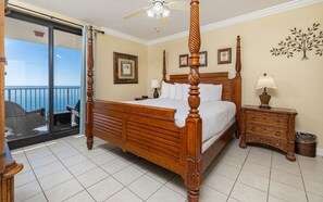 Condo, 3 Bedrooms