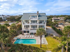 House, Multiple Bedrooms | Exterior