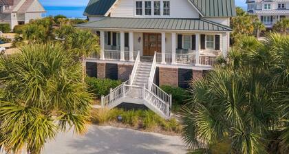 Sun And Solitude 7 Bedroom Home