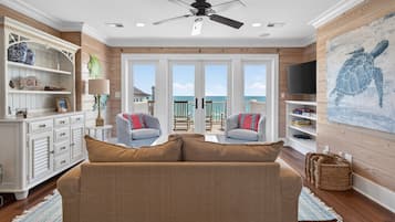 House, Multiple Bedrooms | Living area | Smart TV