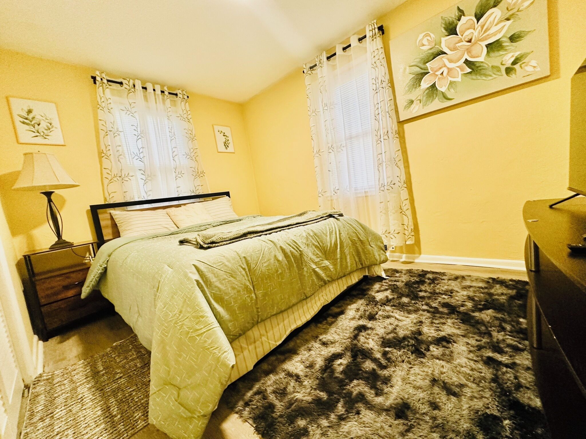 2 habitaciones, tabla de planchar con plancha y wifi 