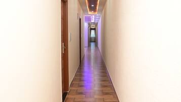 Deluxe Double Room | Living area