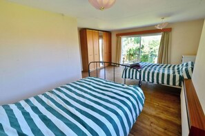 4 slaapkamers, wifi, beddengoed