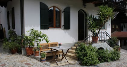 Bezaubernde Ferienwohnung mit Zugspitzblick im schönen Grainau