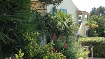 Enceinte de lâhĂ©bergement