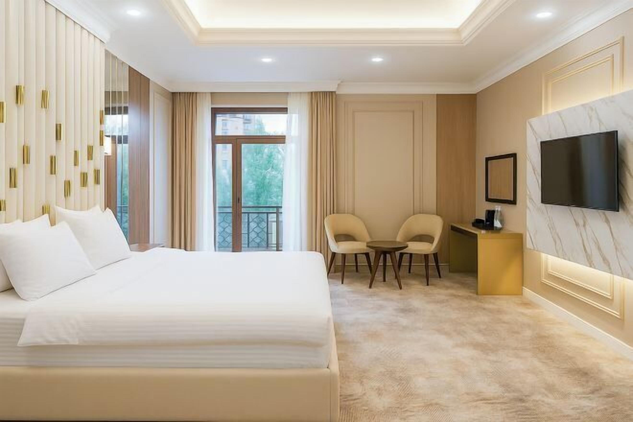 Minibar, in-room safe, individually decorated, desk