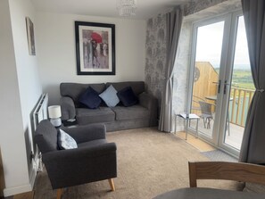 Una Smart TV, libros