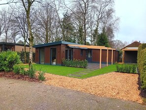 Exterior - Vacation home De Bospaddestoel (Putten)