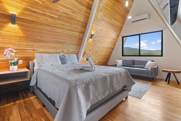 2 slaapkamers, een kluis op de kamer, gratis wifi, beddengoed