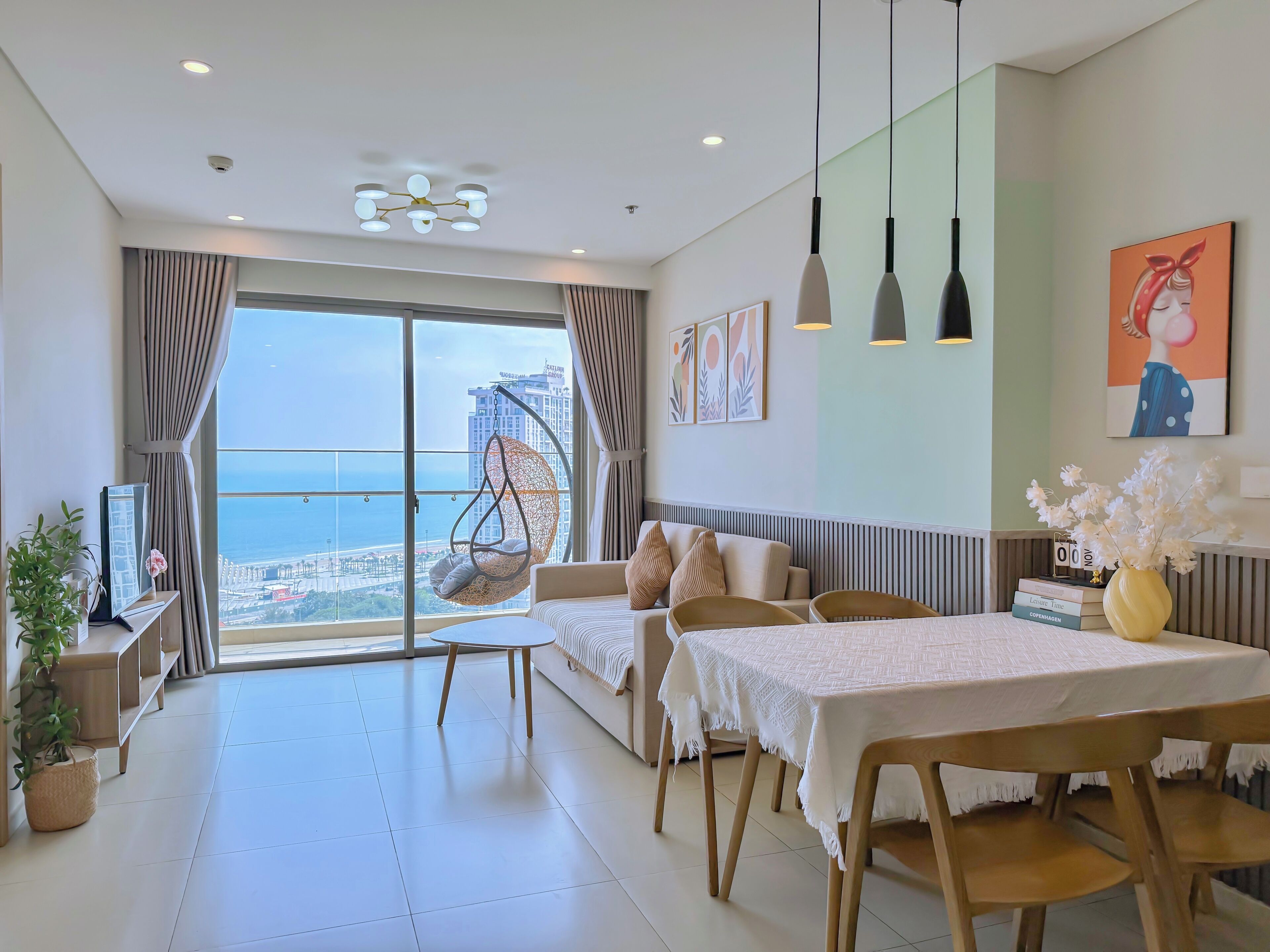 아파트, 침실 3개, 해변 전망 | 거실 공간