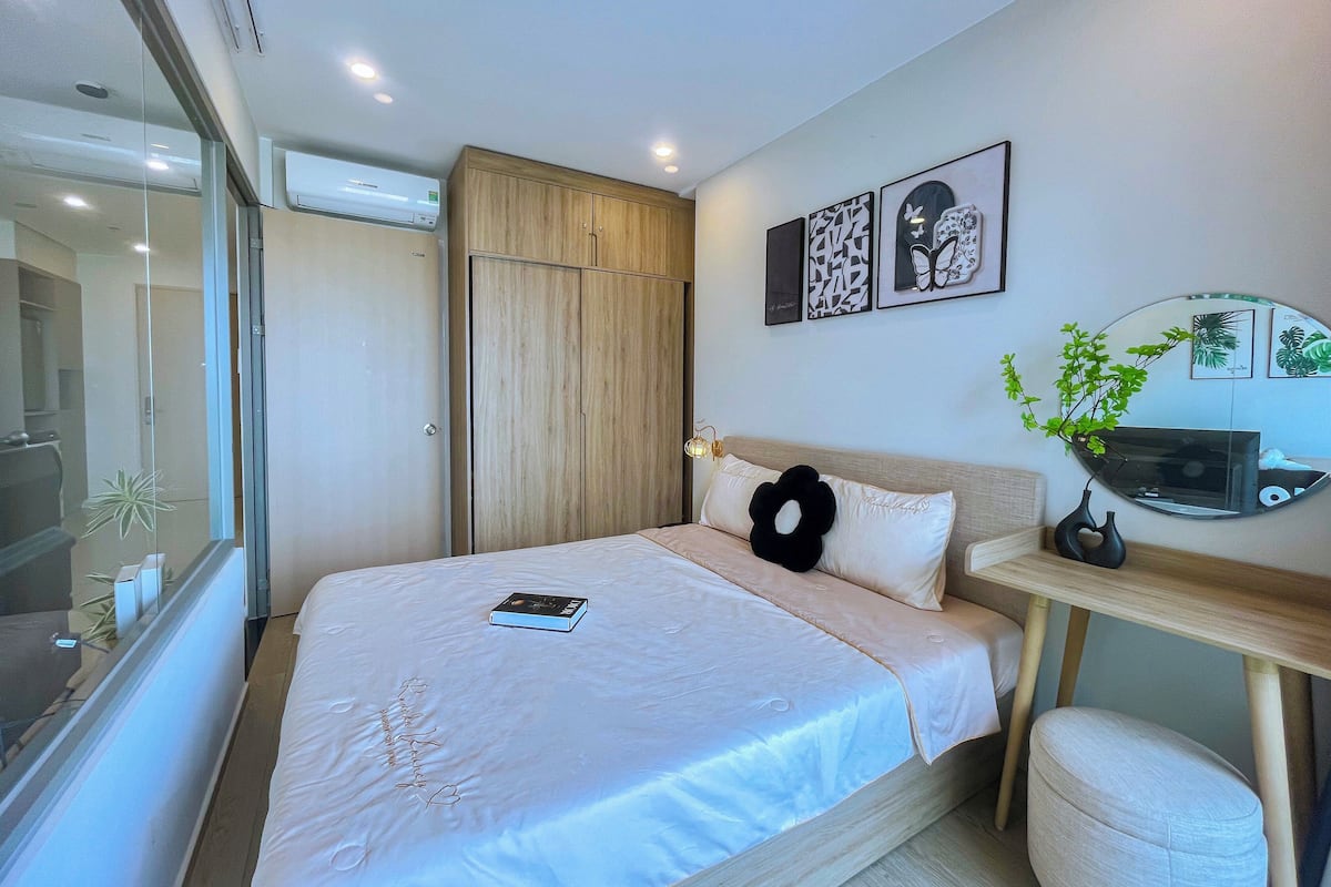 2 habitaciones, escritorio, wifi gratis y ropa de cama