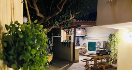Airport Cottage House