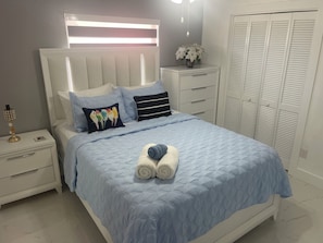 5 habitaciones, wifi y ropa de cama 