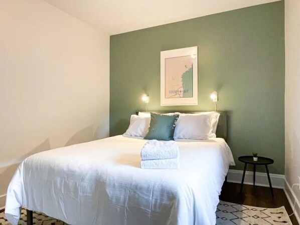 1 bedroom, WiFi, bed sheets