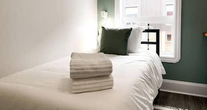 Boutique Hotel - Suite #4 Single