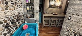 Beautiful Yo Mama’s House