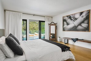 2 bedrooms, in-room safe, iron/ironing board, WiFi - Beverly Hills Goldstein adjacent  house. (Beverly Hills)