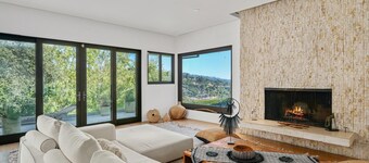 Beverly Hills Goldstein adjacent house.