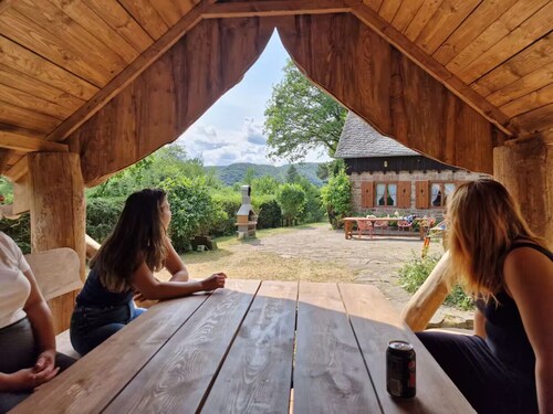 Original hunting lodge Breidelsley in the Eifel. 8 persons. 