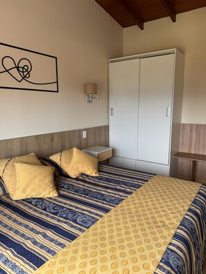 1 habitación, wifi y ropa de cama 