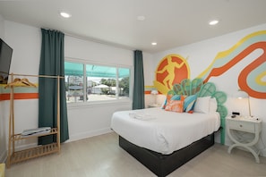 Deluxe Suite, 2 Bedrooms | Iron/ironing board, free WiFi, bed sheets