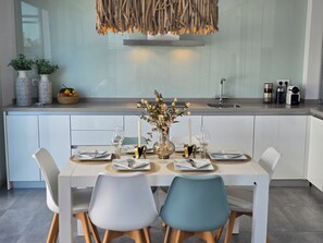 Dining - Luxury 3 Bed modern villa with private pool only 8 minutes from Airport & beach (Gran Alacant)