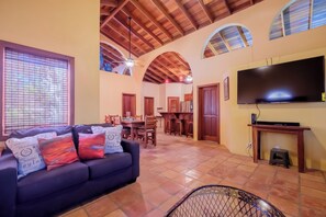 Living area - Casa Fuerte - Island Home close to town (San Pedro)