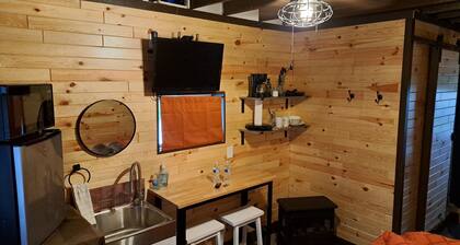 Beautiful Rustic Cabin for Two!