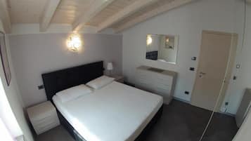 2 camere, ferro/asse da stiro, Wi-Fi, lenzuola