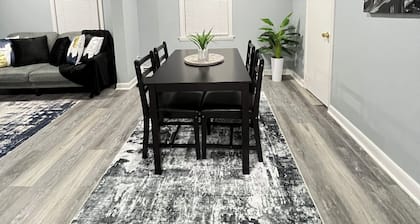 Cozy 2-bedroom apartment in charming New Britain with WiFi