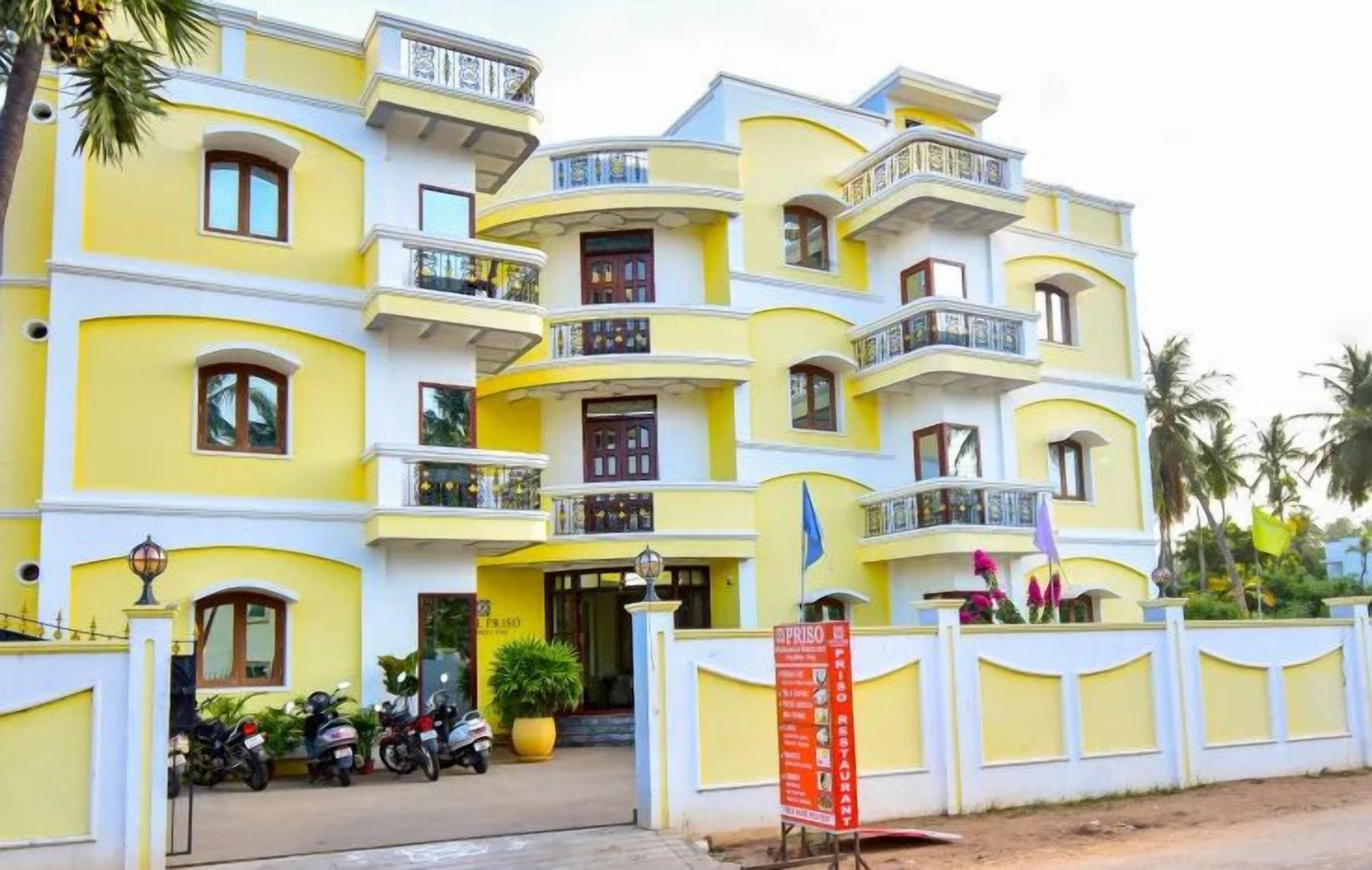 Vista frontal de la propiedad