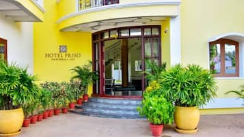 EntrĂ©e de lâhĂ©bergement