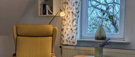 Una Smart TV, libros