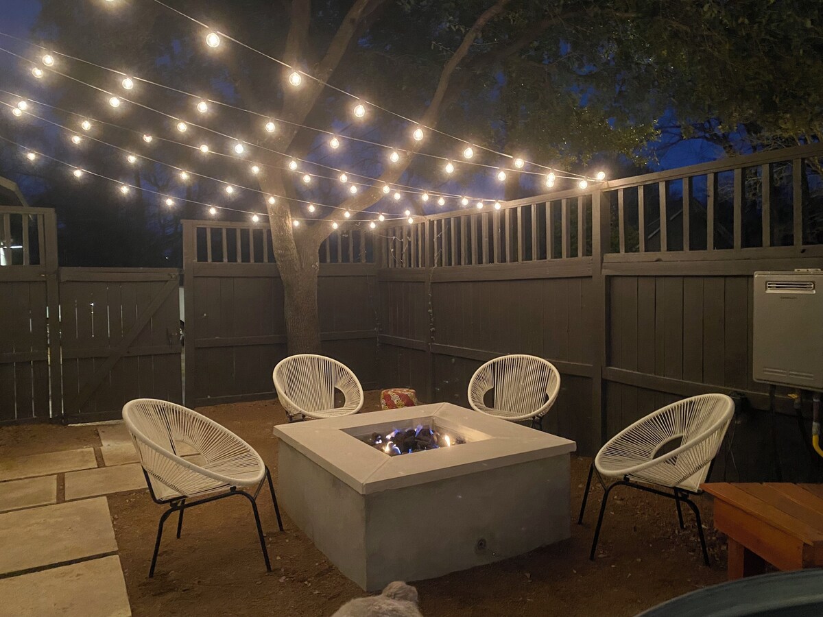 Photo 22 of Gorgeous Central Austin home minutes from UT and Downtown