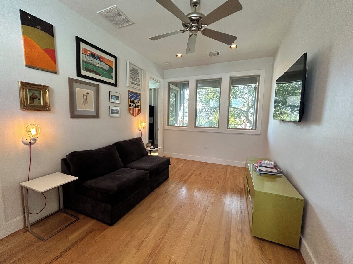 Photo 34 of Gorgeous Central Austin home minutes from UT and Downtown