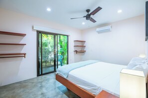1 bedroom, in-room safe, WiFi, bed sheets