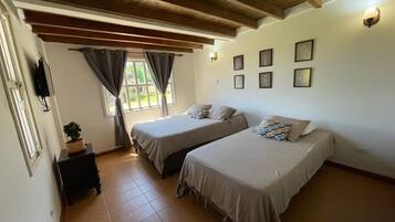 4 slaapkamers, wifi, beddengoed