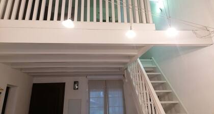 Superb duplex apartment with veranda and garden 5 min from the ocean