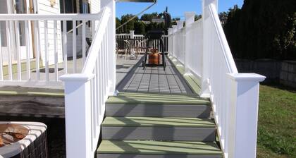 4-BR house 2-min walk to Armitage golf & Caddy Shack eatery/pub in Mechanicsburg