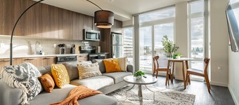 1BR | Gym, Lounge | Bellevue | Sophari Downtown B